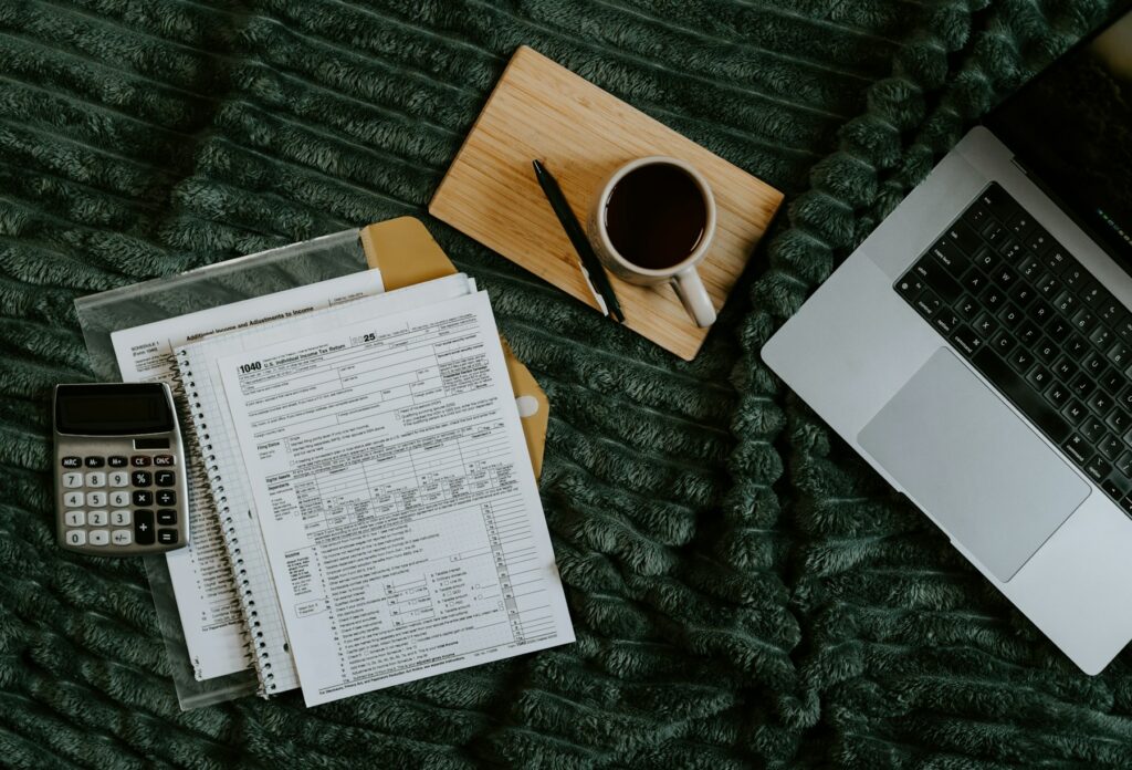 Formation business vidéaste : devis, factures et contrats