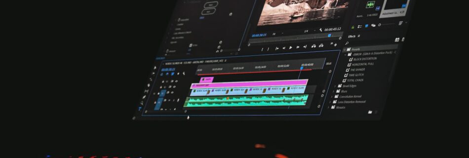 Écran affichant la timeline d’un logiciel de montage vidéo